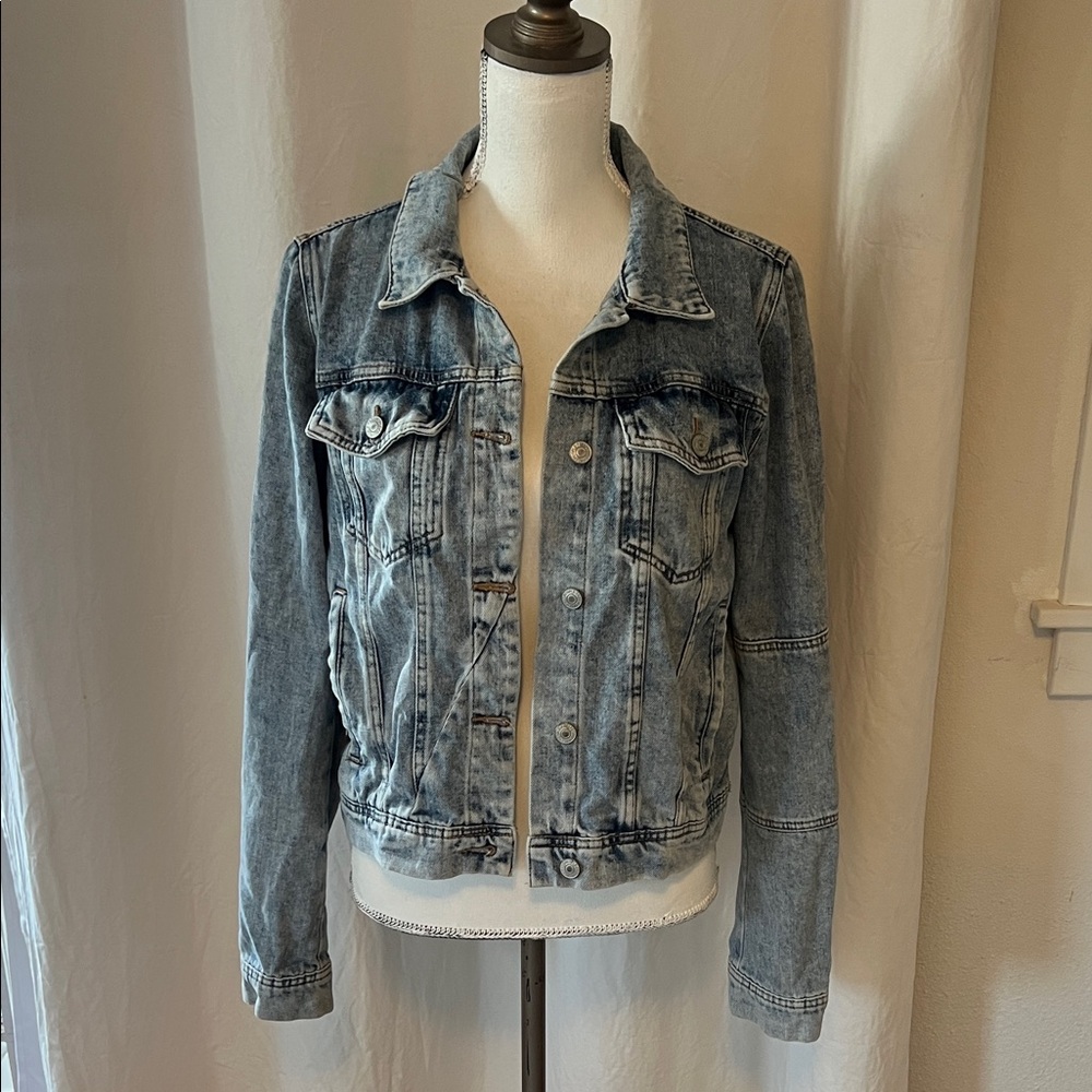 Free People Light Wash Denim Jacket